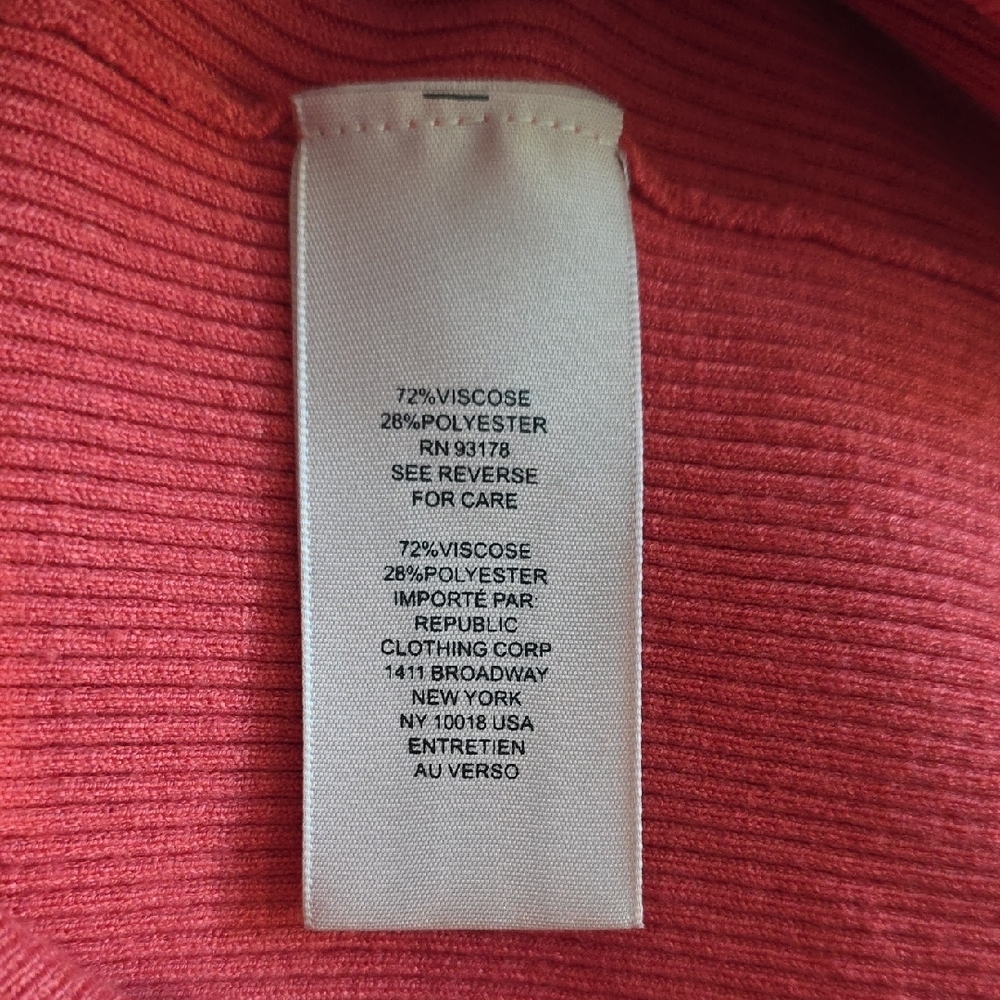 Philosophy, Ruffle V-neck - Picture 6 of 6